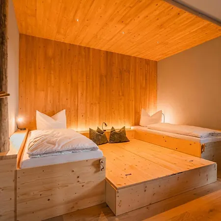 Bergglueck Apartment *