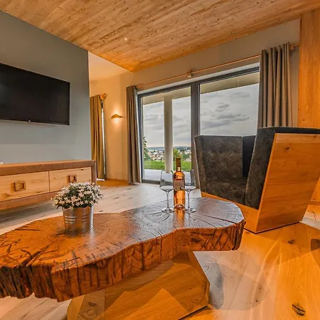 Bergglueck Apartment *
